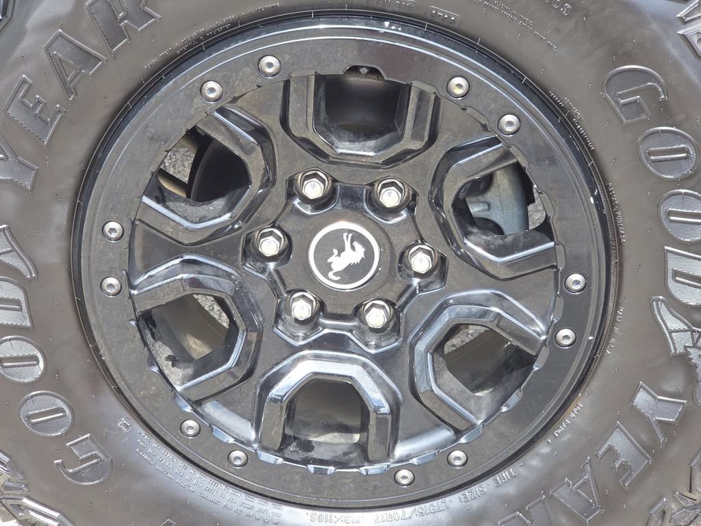 Used 2022 Ford Bronco Wildtrak AWD/4WD image 10
