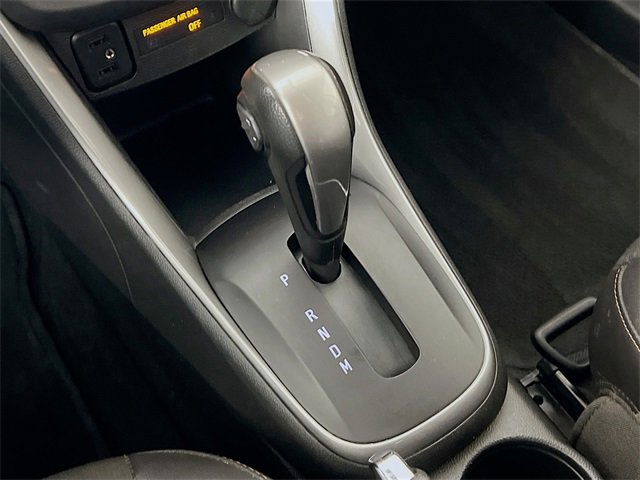 Used 2020 Chevrolet Trax LT w/ LT Convenience Package image 21