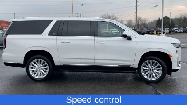 Certified 2023 Cadillac Escalade ESV Luxury image 10