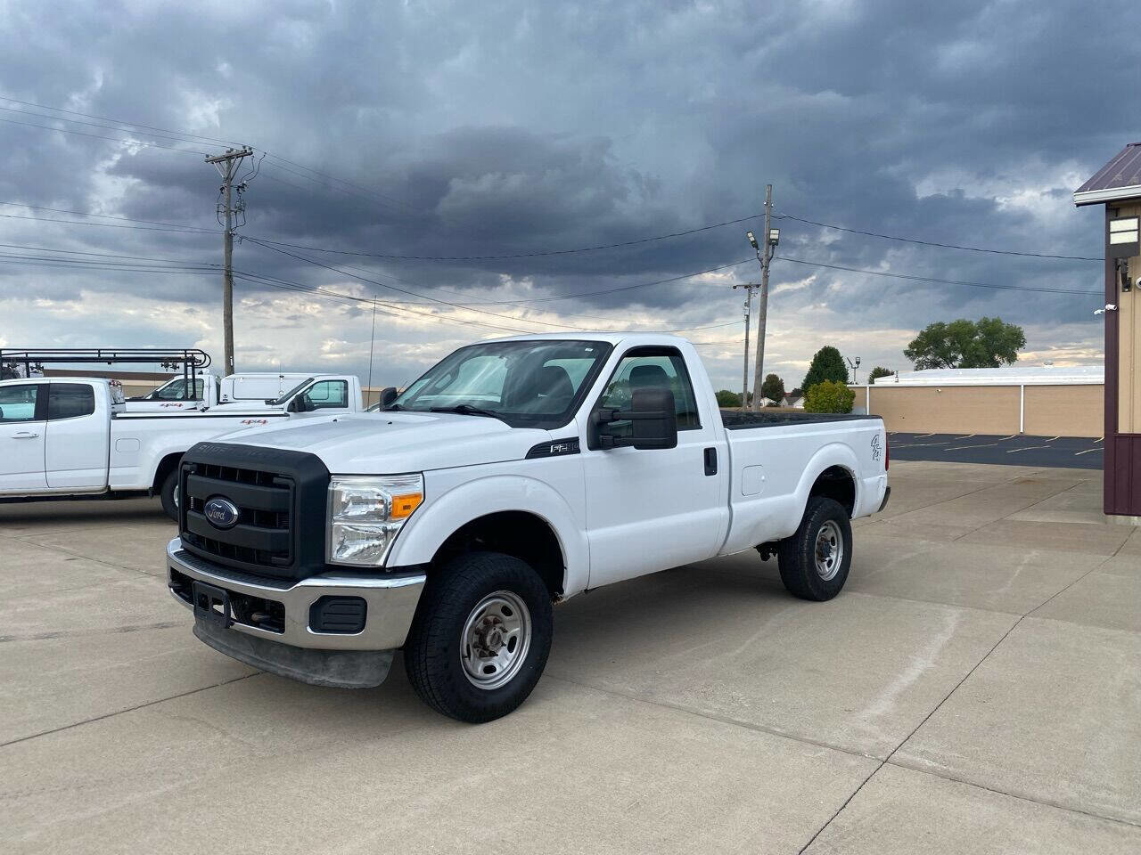 Used 2015 Ford F250 XL image 3