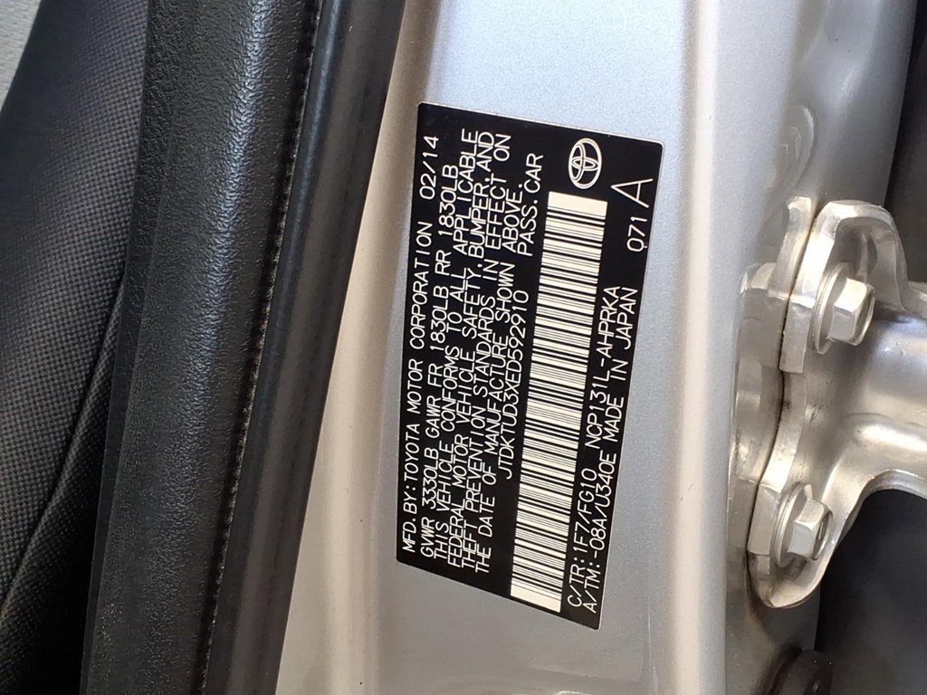 Used 2014 Toyota Yaris LE image 19