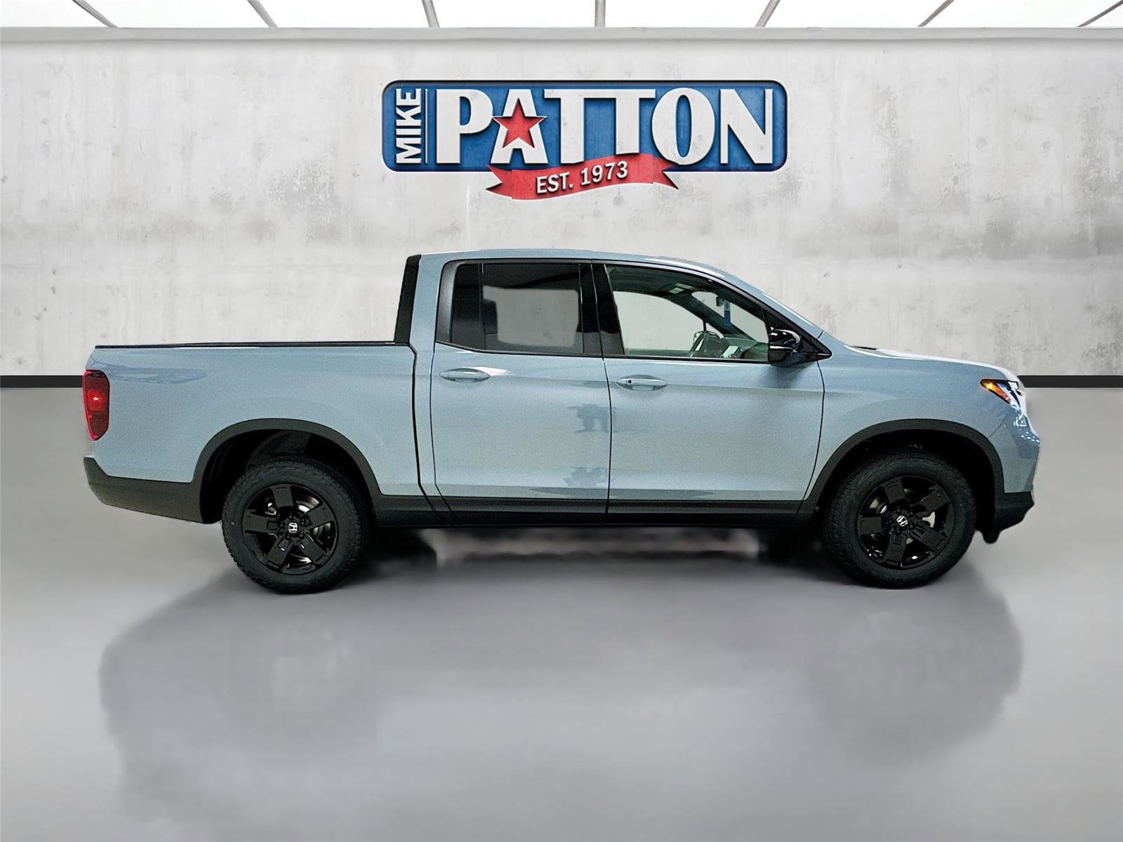 New 2026 Honda Ridgeline Black Edition image 8