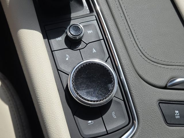 Used 2023 Cadillac XT5 Premium Luxury AWD/4WD image 9