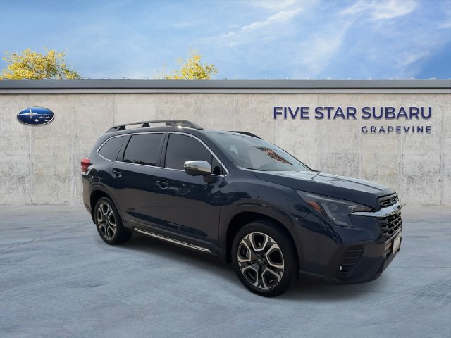 Used 2023 Subaru Ascent Limited w/ Technology Package AWD/4WD image 2