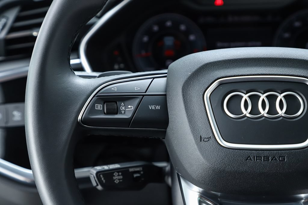 Used 2025 Audi Q3 2.0T Premium Plus w/ Premium Plus Package AWD/4WD image 67
