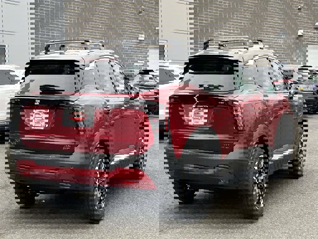 New 2026 Nissan Kicks SV w/ SV Premium Package image 5