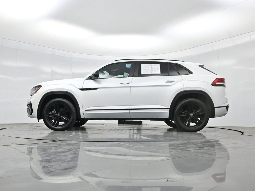 Used 2023 Volkswagen Atlas Cross Sport SEL R-Line AWD/4WD image 50