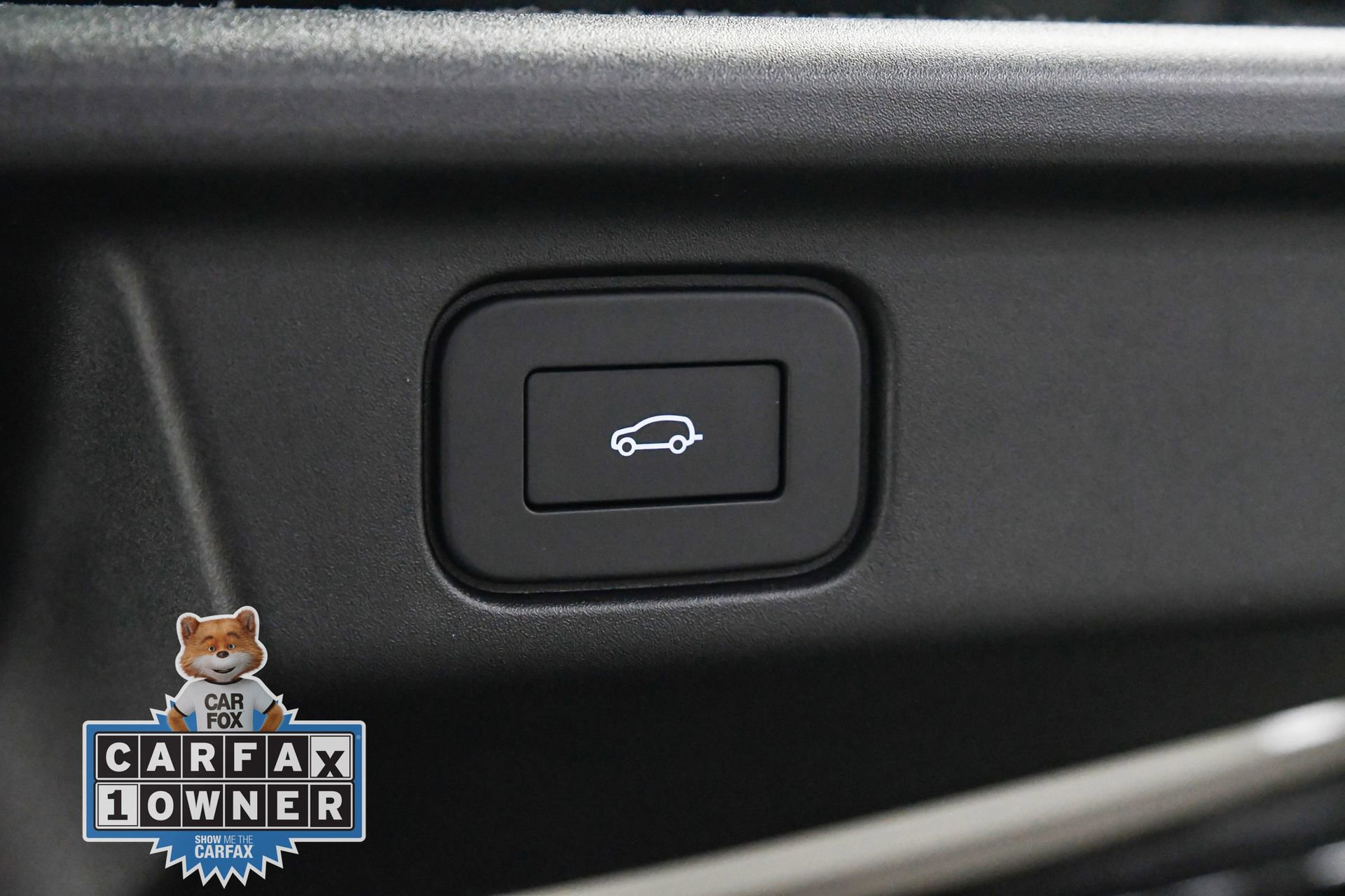 Used 2025 Land Rover Range Rover SE AWD/4WD image 8