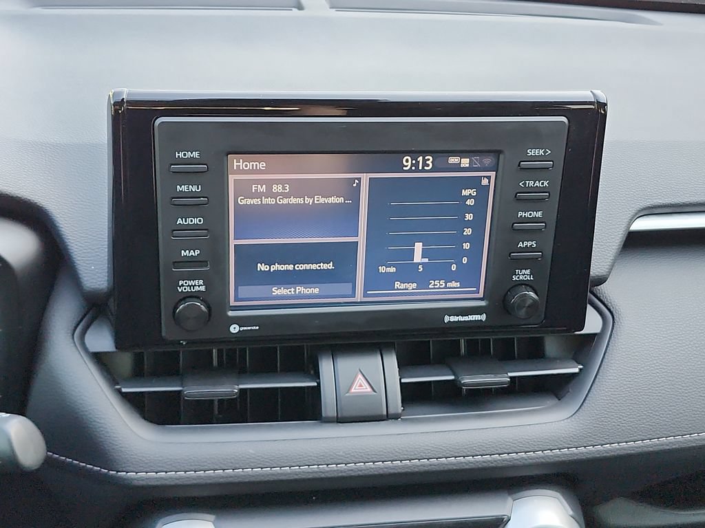 Used 2020 Toyota RAV4 LE FWD image 26