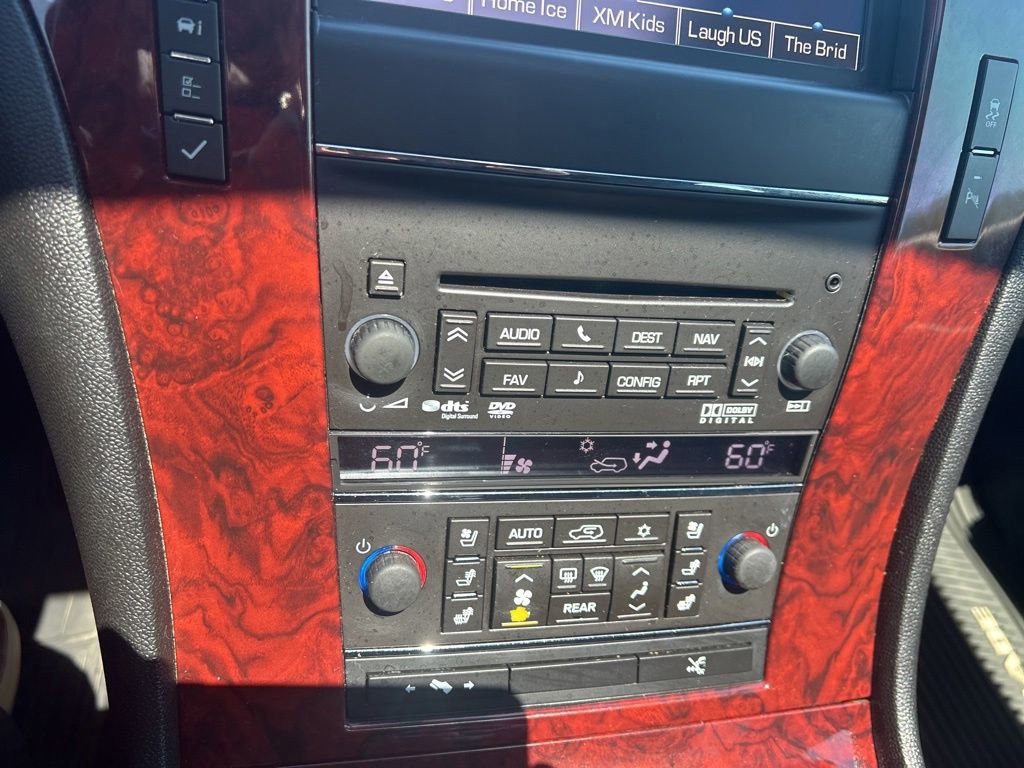 Used 2012 Cadillac Escalade ESV Premium AWD/4WD image 30