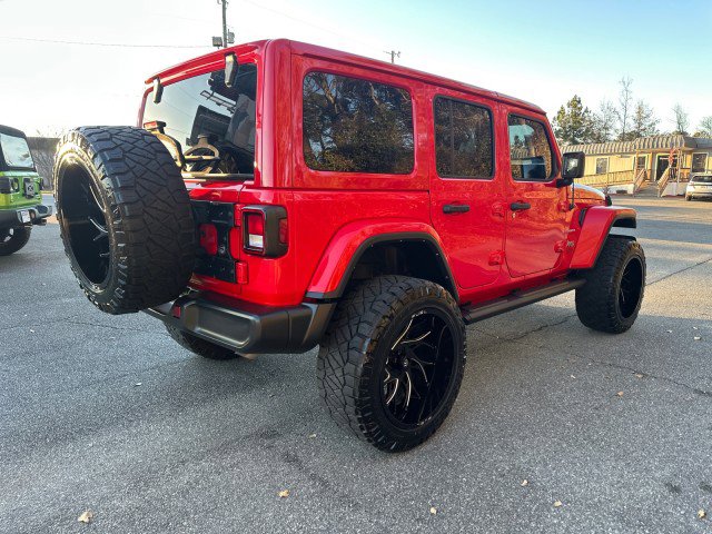 Used 2022 Jeep Wrangler Unlimited Sahara image 5