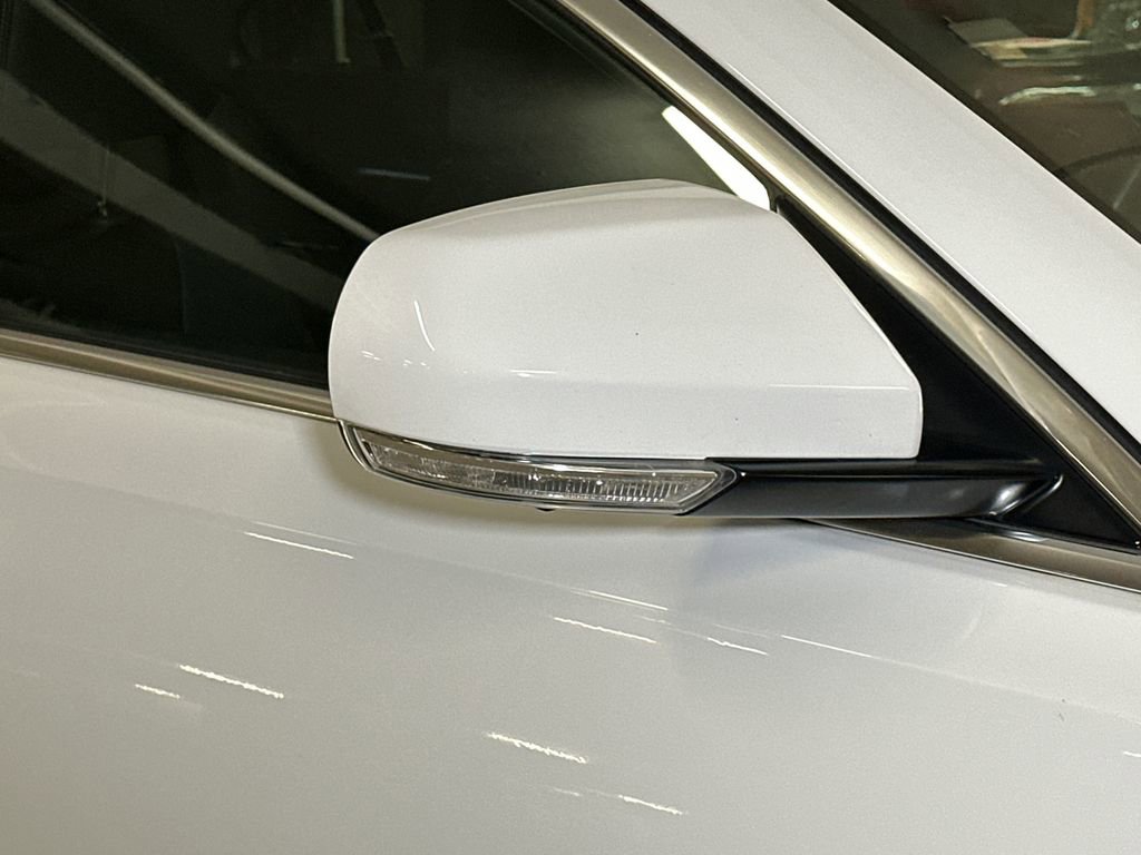 Used 2020 Cadillac CT4 Premium Luxury image 9