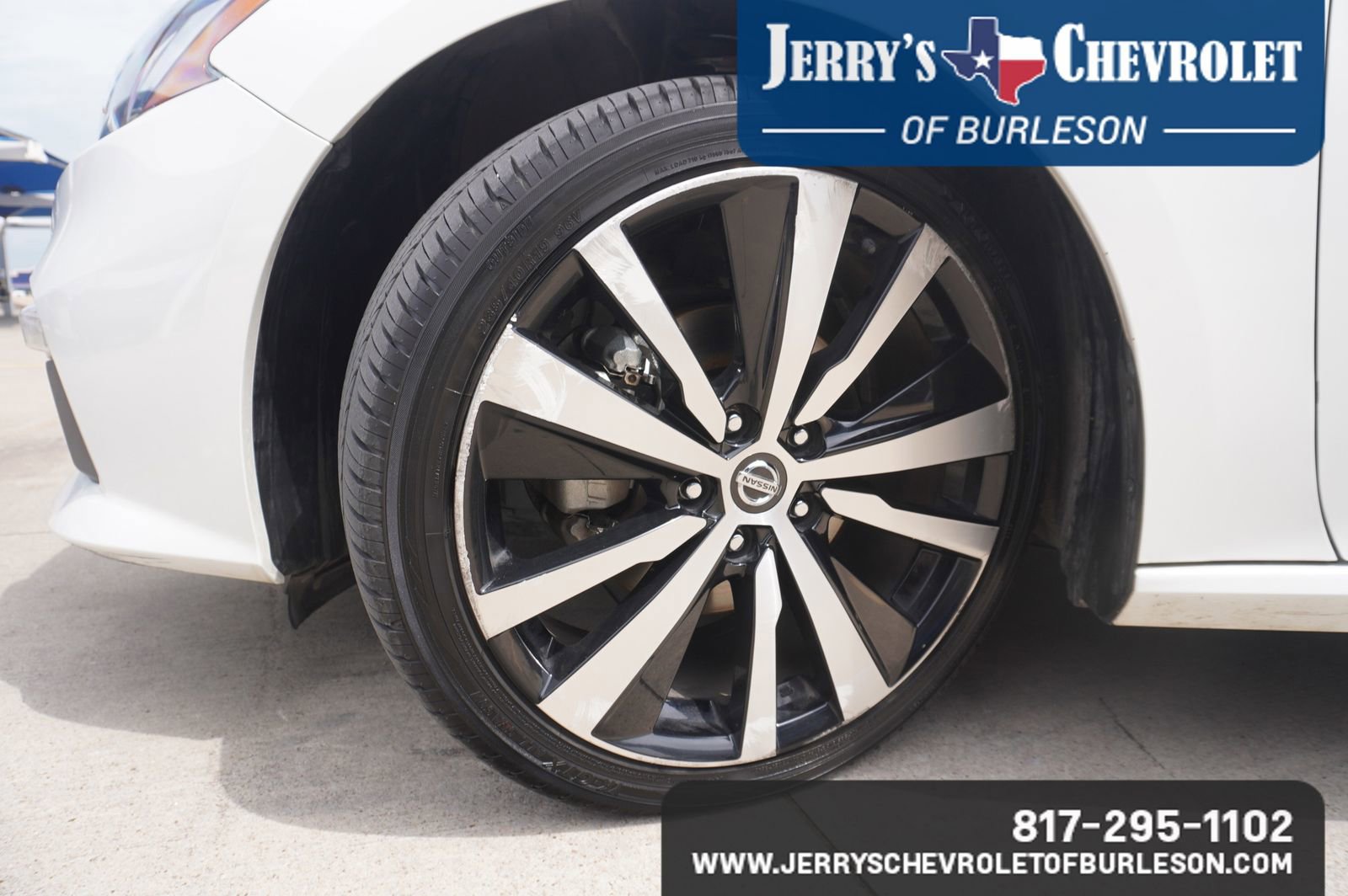 Used 2022 Nissan Altima 2.5 SR FWD image 12