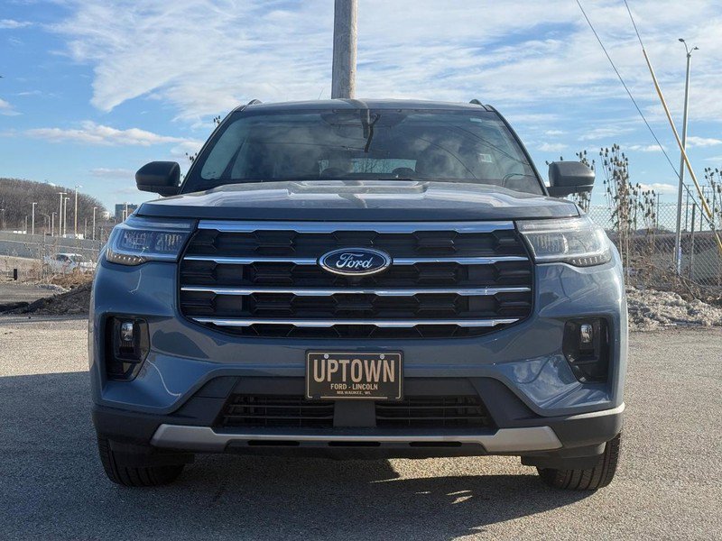 New 2026 Ford Explorer Active w/ Active Comfort Package image 10