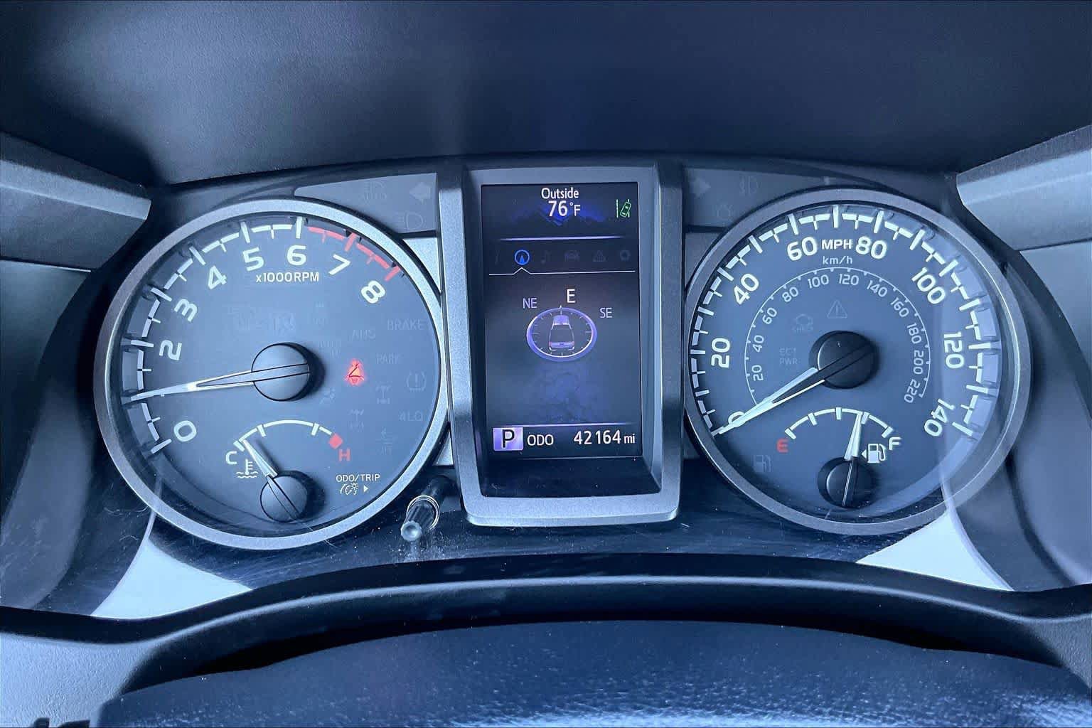 Used 2019 Toyota Tacoma TRD Sport w/ Technology Package RWD image 24