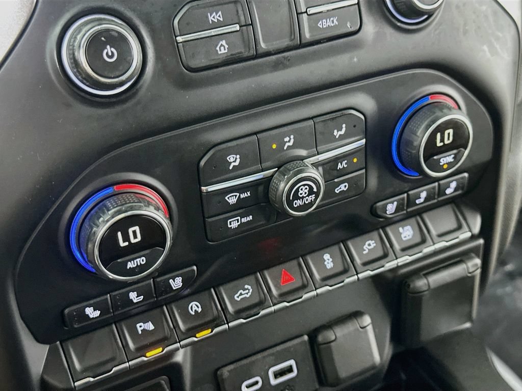 Used 2019 Chevrolet Silverado 1500 LTZ w/ LTZ Plus Package AWD/4WD image 27