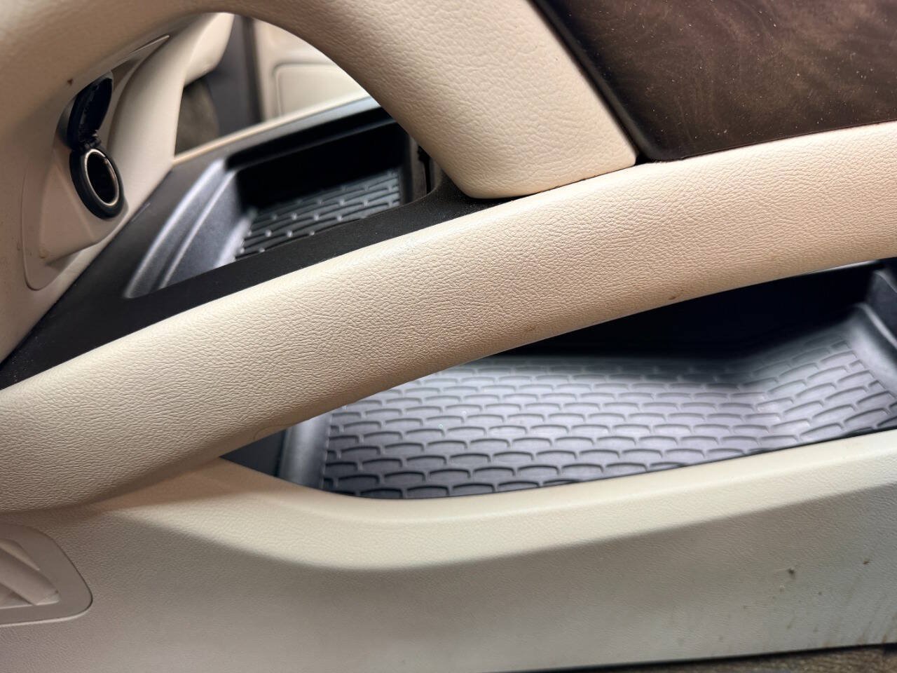 Used 2018 Lincoln MKX Reserve w/ Lincoln MKX Climate Package AWD/4WD image 42