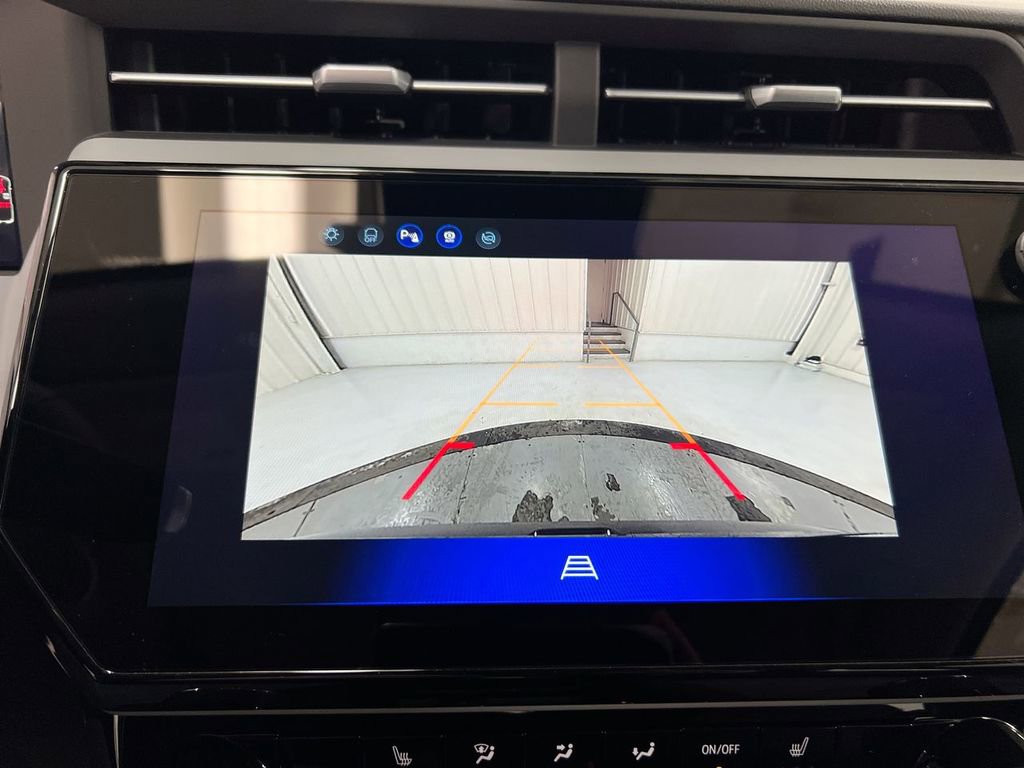 New 2027 Chevrolet Bolt LT w/ Comfort Package image 16