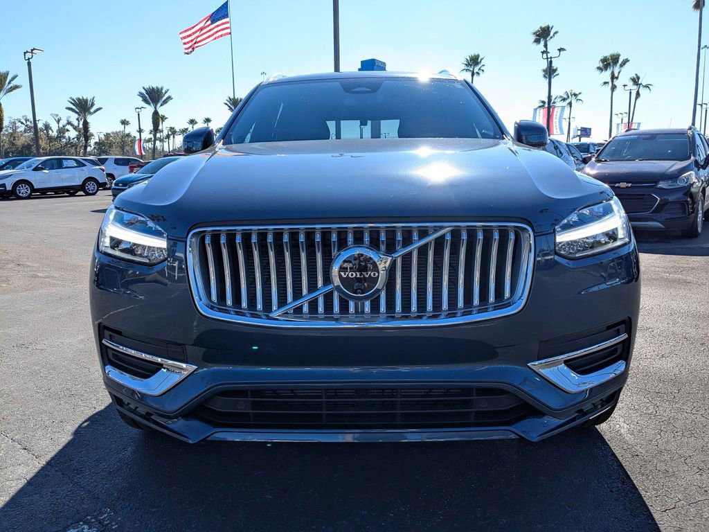 Used 2024 Volvo XC90 B6 Ultimate w/ Protection Package Premier image 9