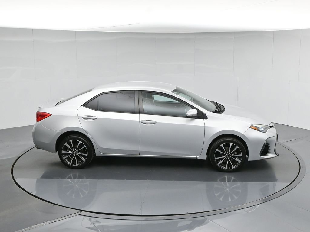 Used 2017 Toyota Corolla SE w/ Carpet Mat Package (TMS) FWD image 39