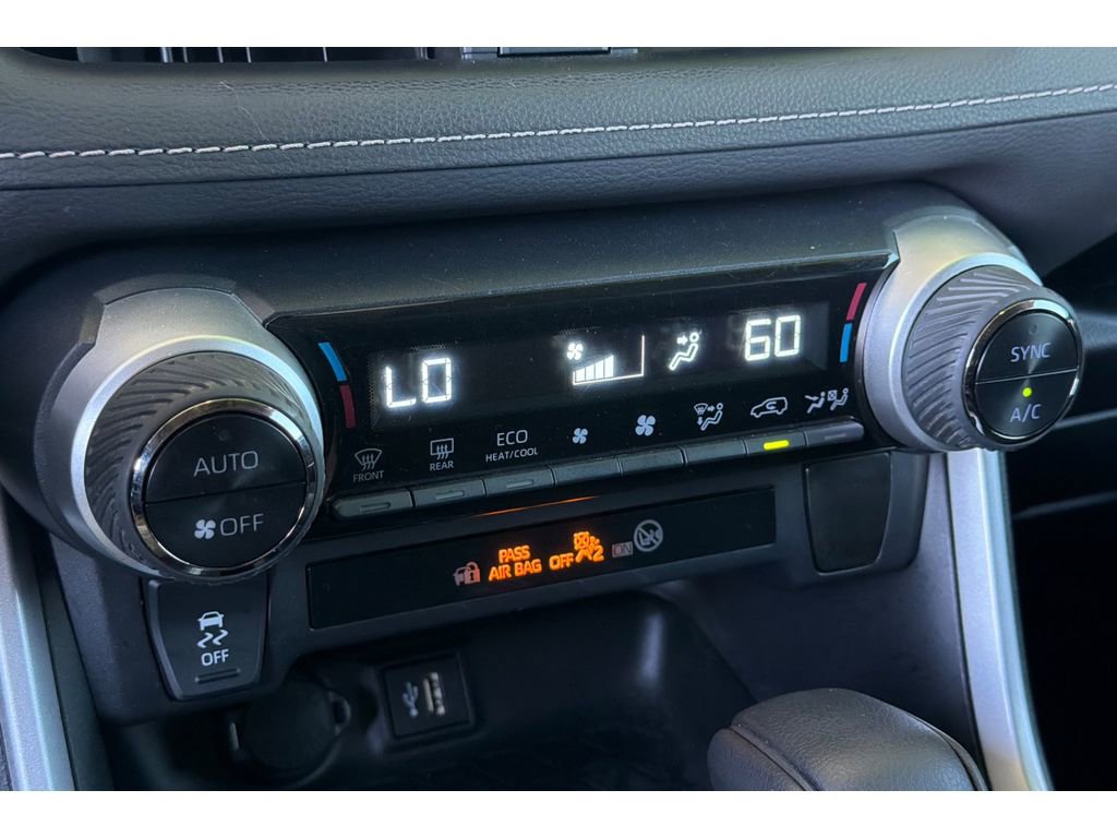 Certified 2023 Toyota RAV4 LE AWD/4WD image 23