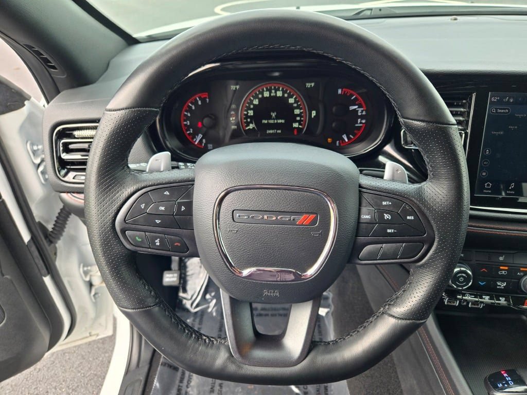 Used 2025 Dodge Durango GT AWD/4WD image 34