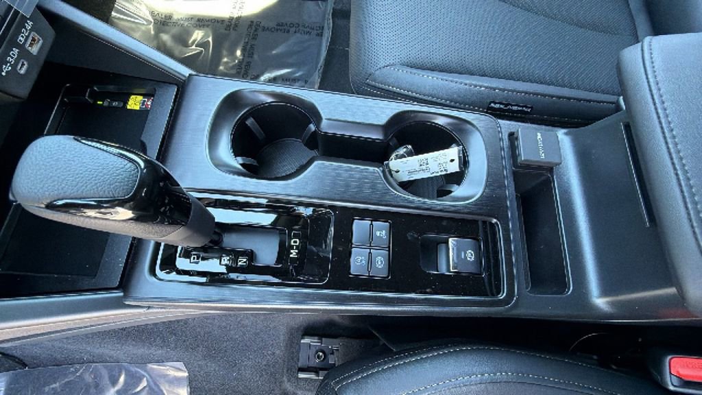 New 2026 Subaru Outback Limited image 13