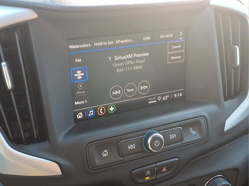 Used 2024 GMC Terrain SLE w/ Driver Convenience Package image 6