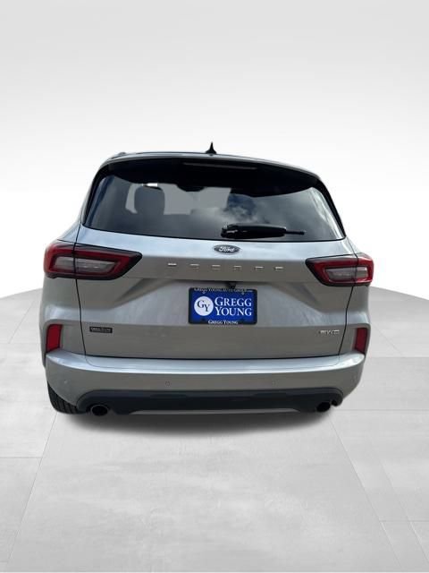 Used 2023 Ford Escape ST-Line w/ Tech Pack #1 image 7