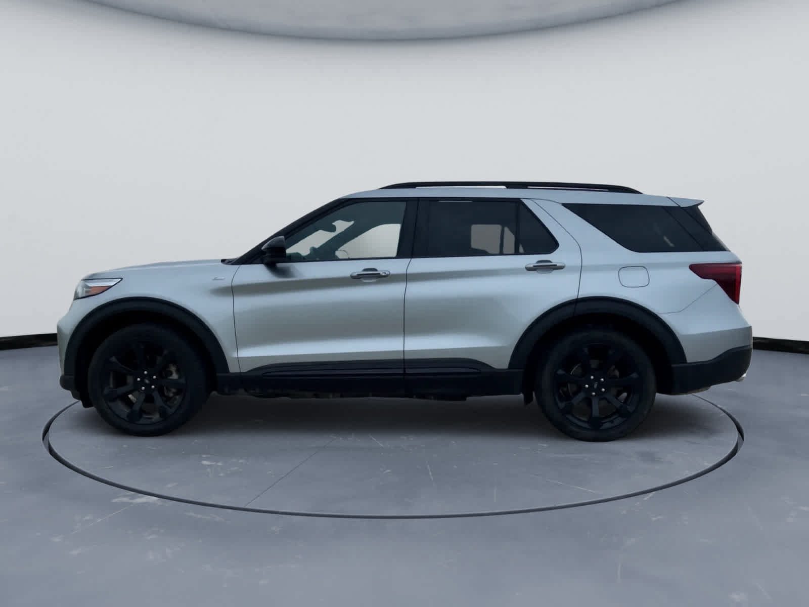Used 2023 Ford Explorer ST-Line w/ Class IV Trailer Tow Package AWD/4WD image 10
