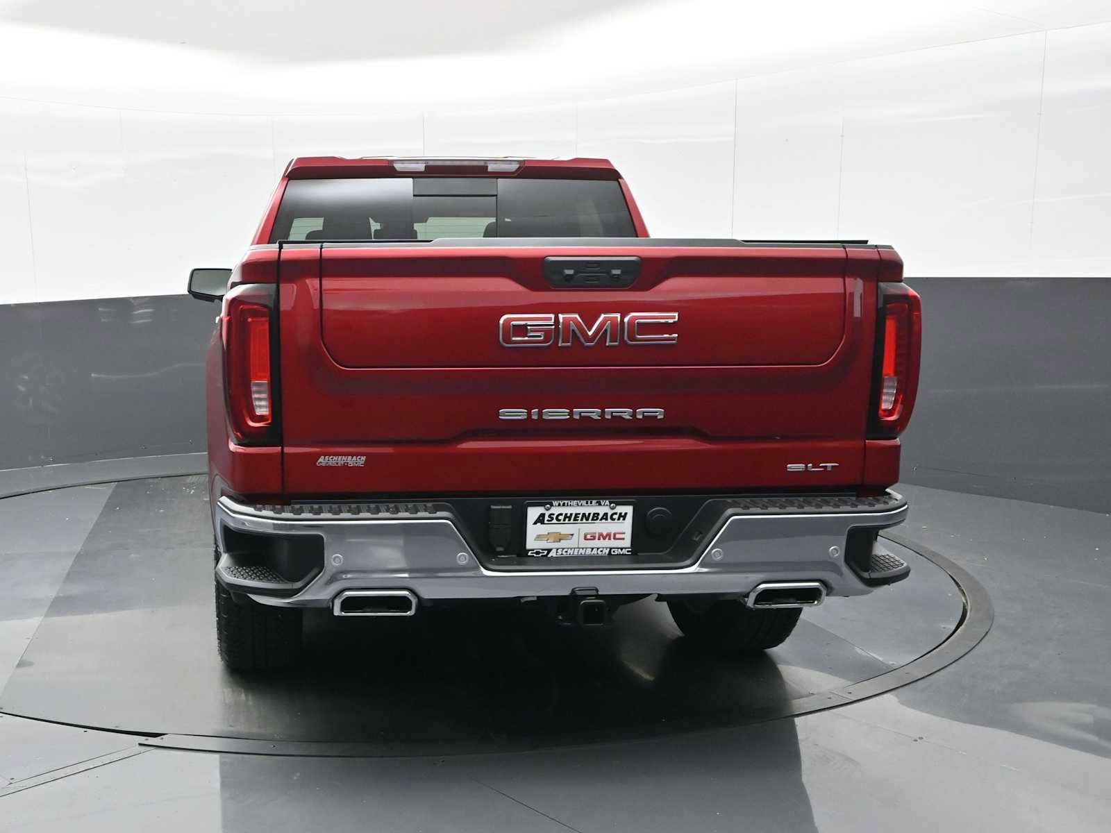 Used 2026 GMC Sierra 1500 SLT w/ SLT Premium Plus Package image 8