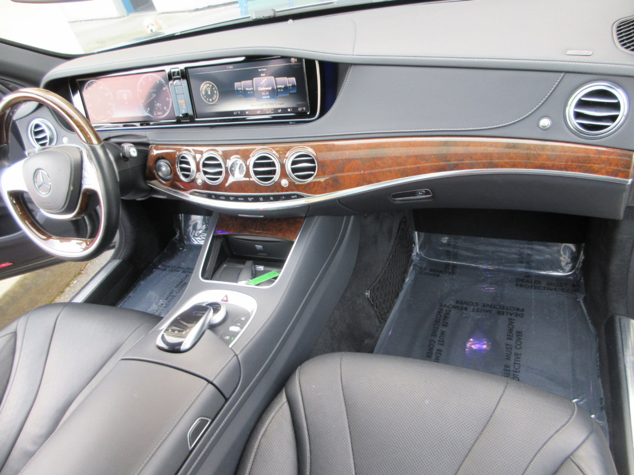 Used 2015 Mercedes-Benz S 550 Sedan image 29