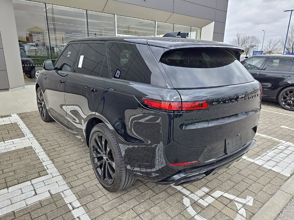 Certified 2024 Land Rover Range Rover Sport Dynamic SE image 7
