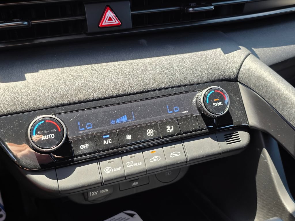 New 2026 Hyundai Elantra Sport FWD image 24