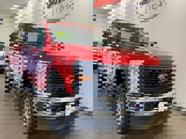 New 2025 Ford F350 XL w/ FX4 Off-Road Package image 2