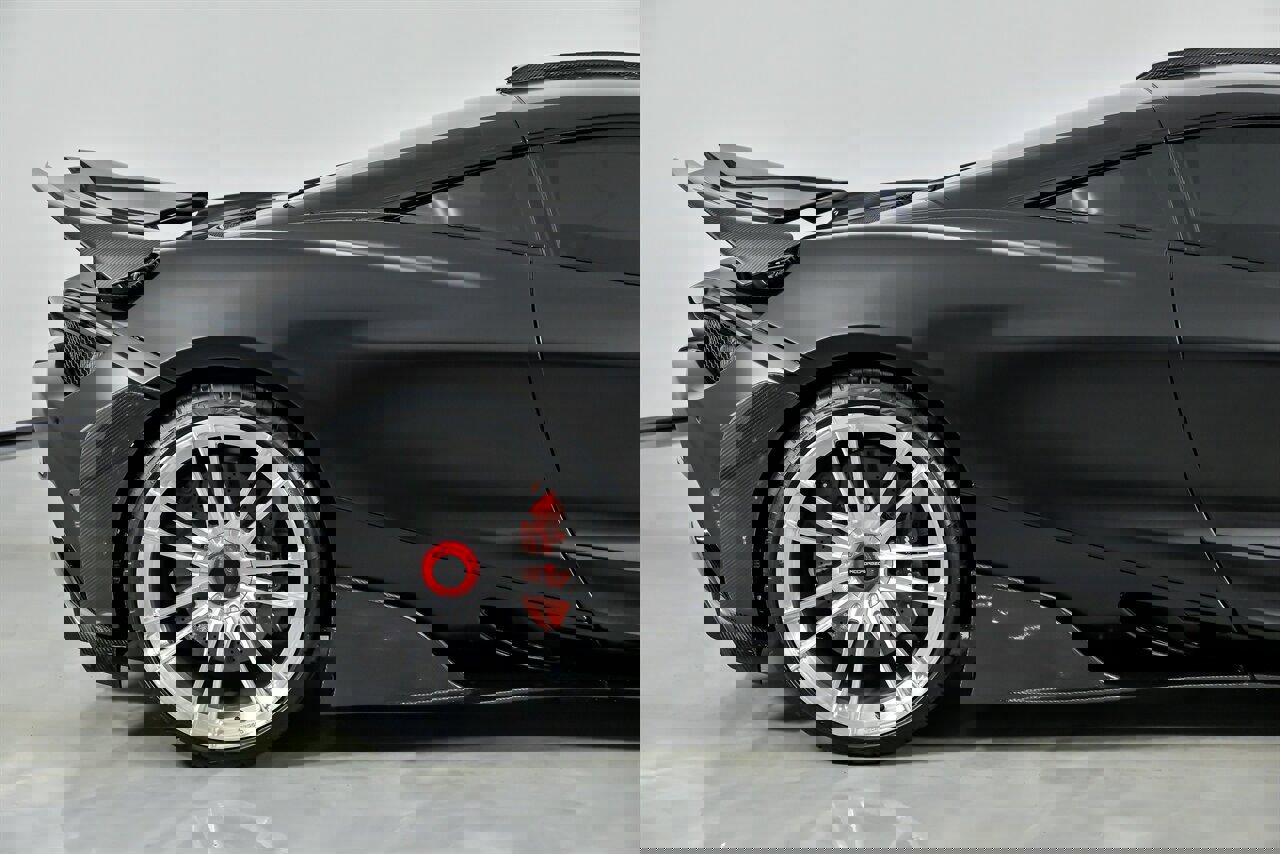 Used 2018 McLaren 720S Performance image 16