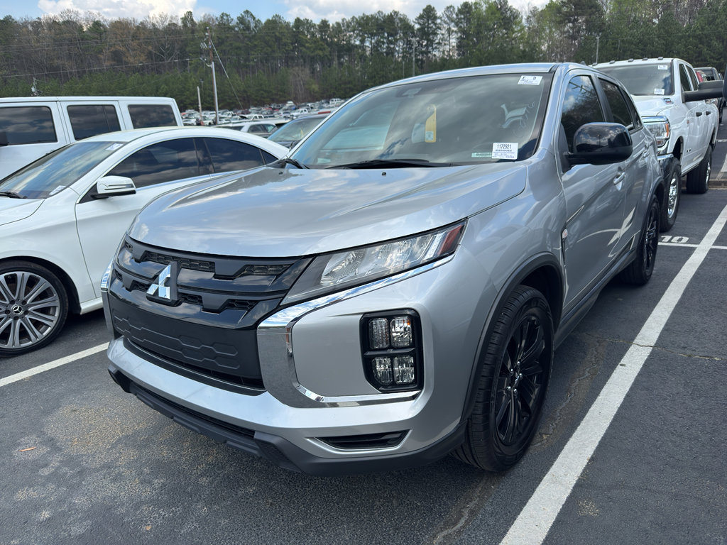 Used 2022 Mitsubishi Outlander Sport LE image 2