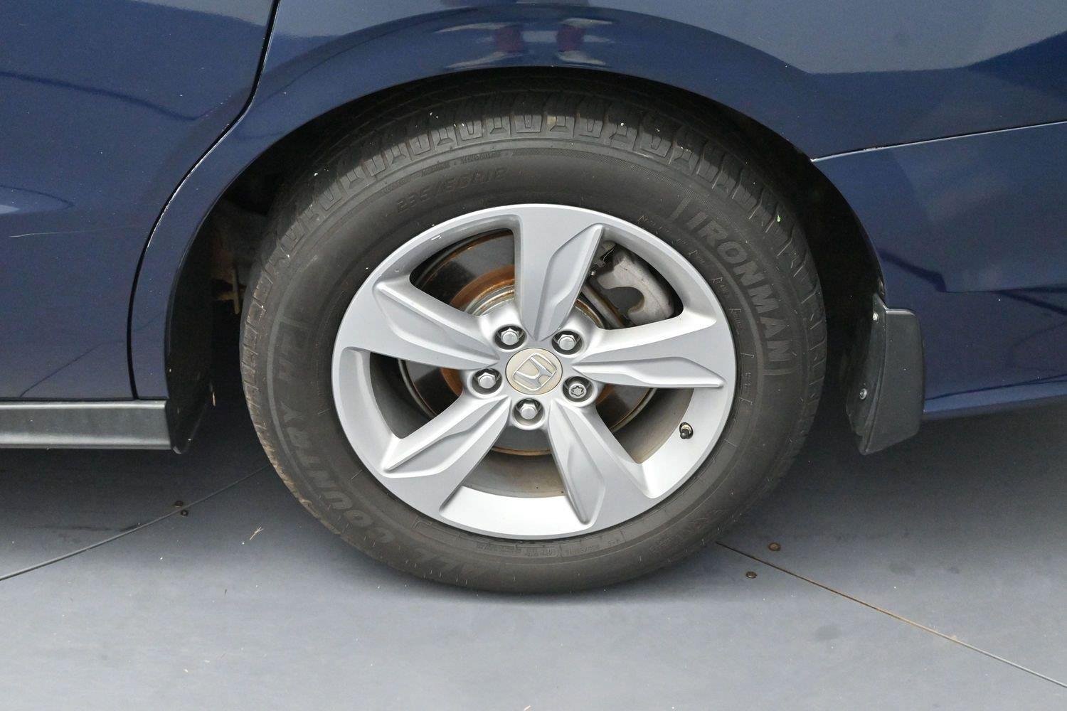Used 2018 Honda Odyssey EX-L image 30