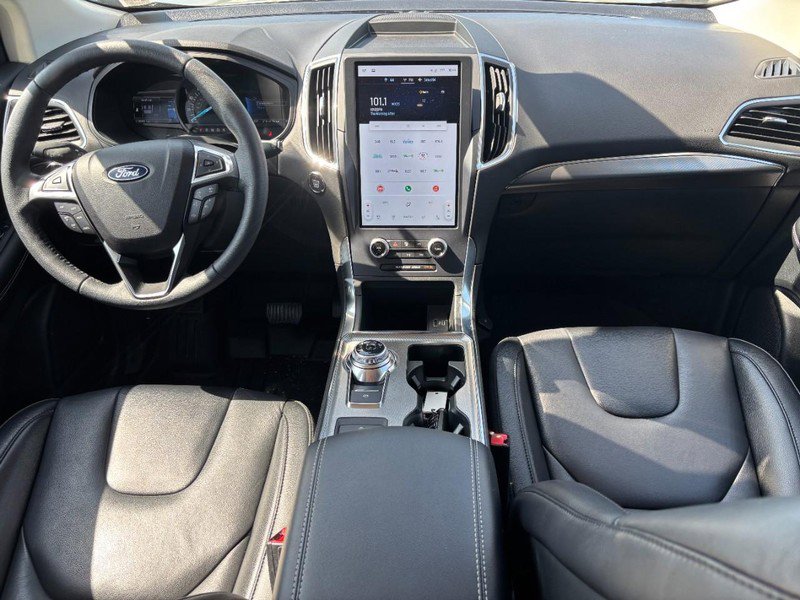 Used 2022 Ford Edge Titanium AWD/4WD image 15