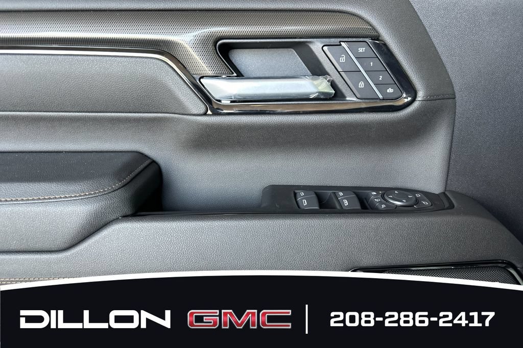 New 2026 GMC Sierra 2500 AT4 w/ AT4 Premium Plus Package AWD/4WD image 13