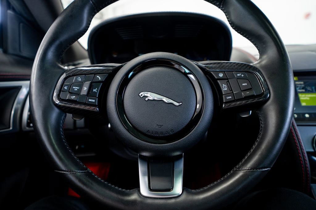 Used 2021 Jaguar F-TYPE Coupe RWD image 31