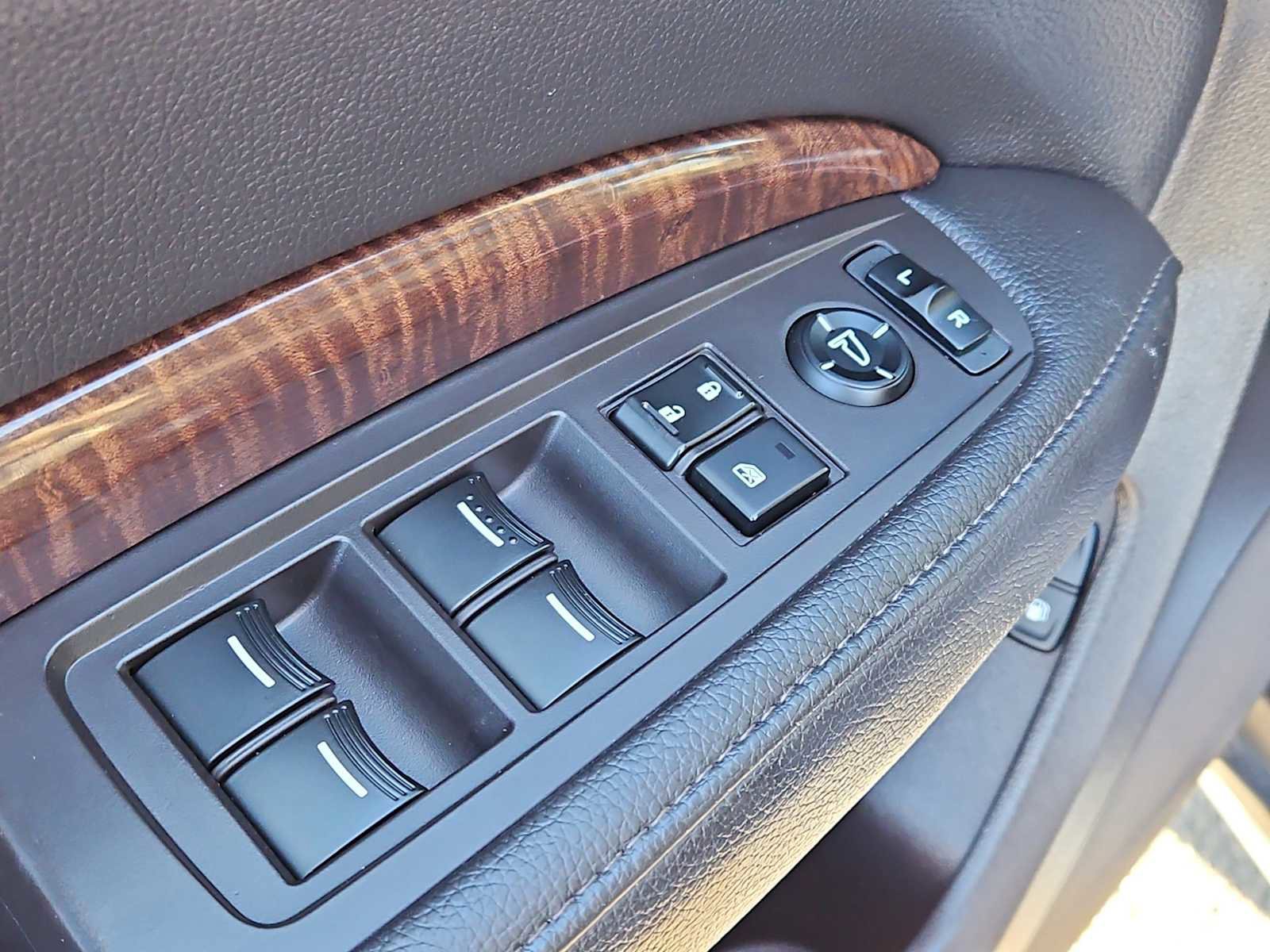 Used 2020 Acura MDX SH-AWD image 27