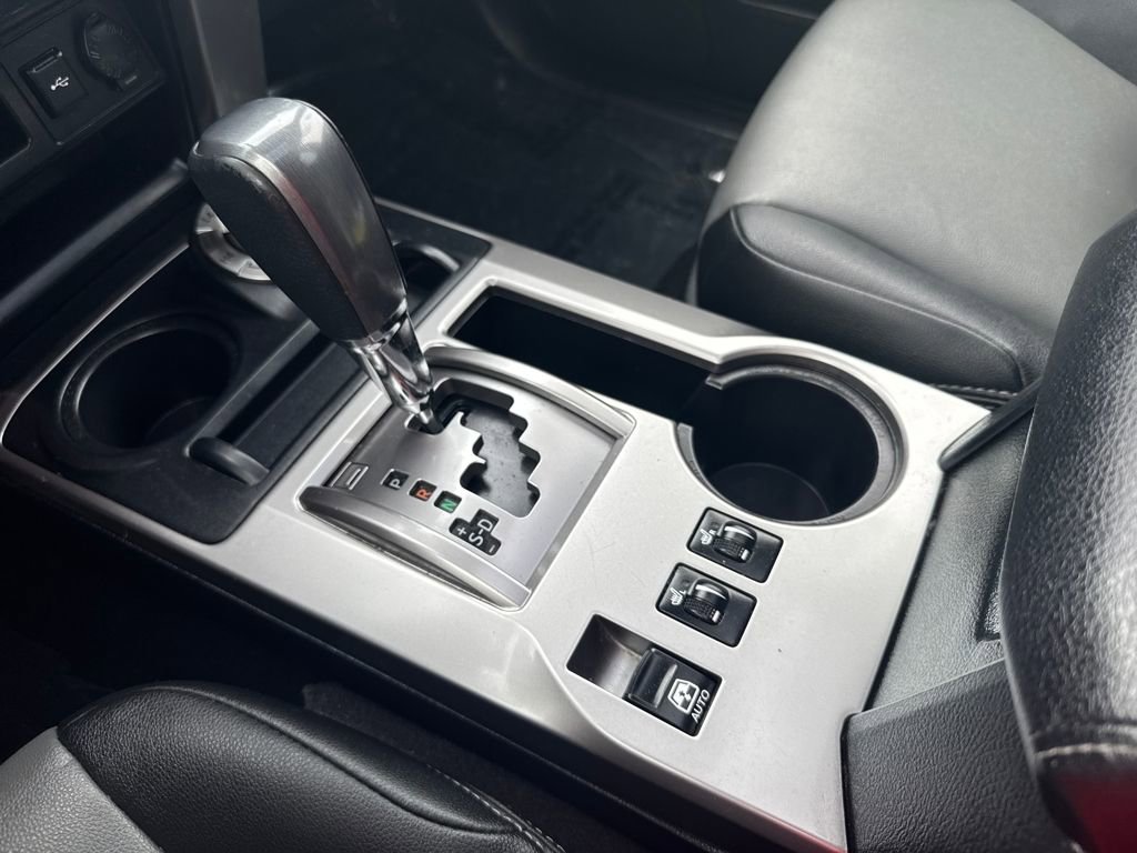 Used 2022 Toyota 4Runner SR5 Premium image 29