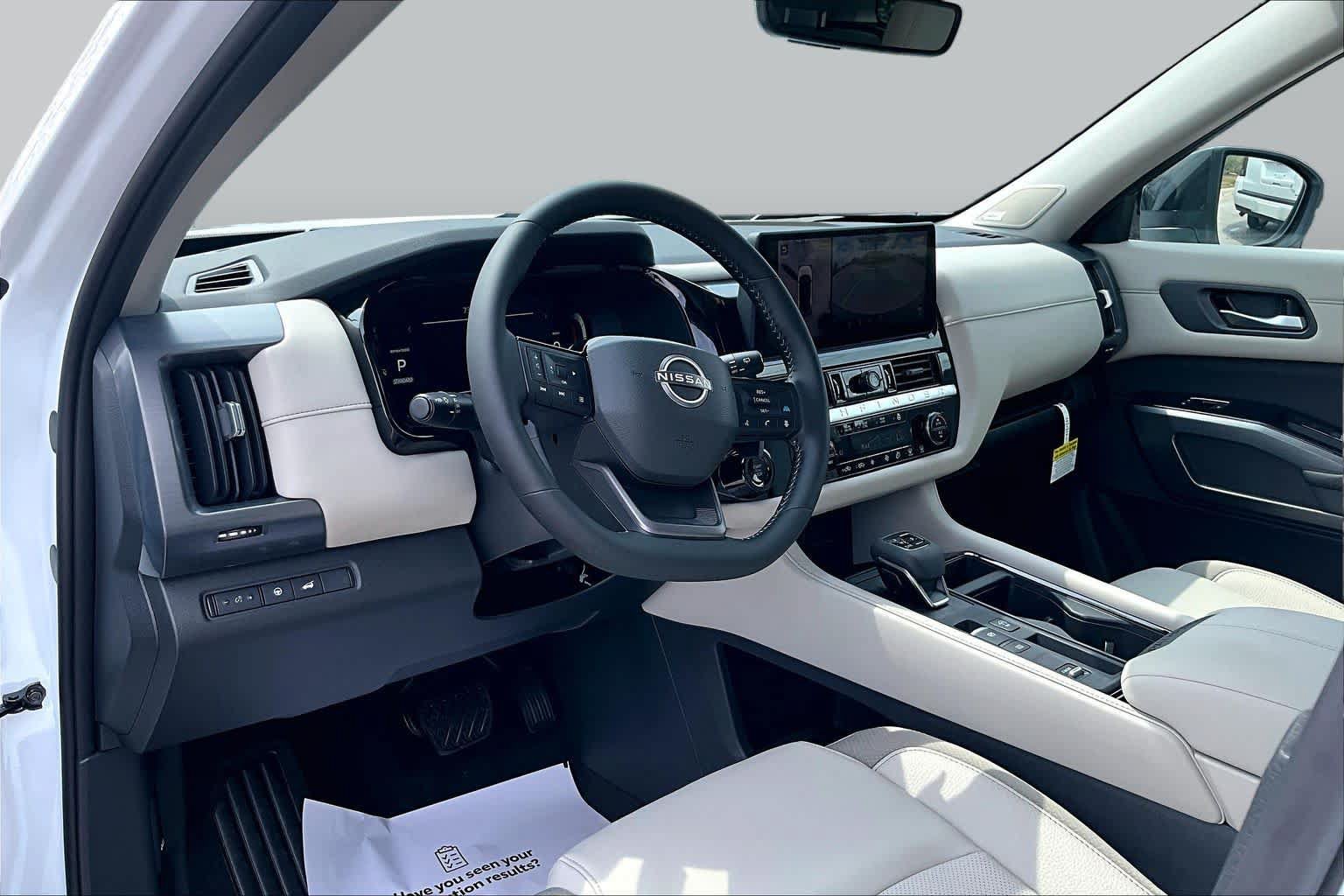 New 2026 Nissan Pathfinder SL FWD image 8