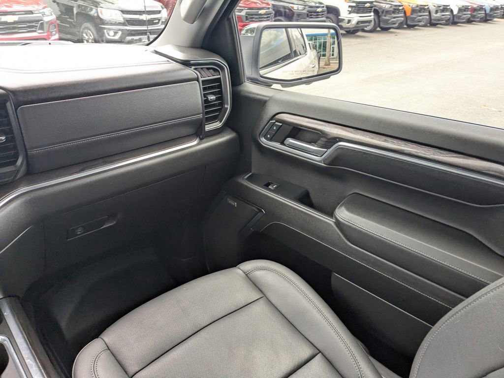 Certified 2023 Chevrolet Silverado 1500 LTZ w/ Technology Package RWD image 16