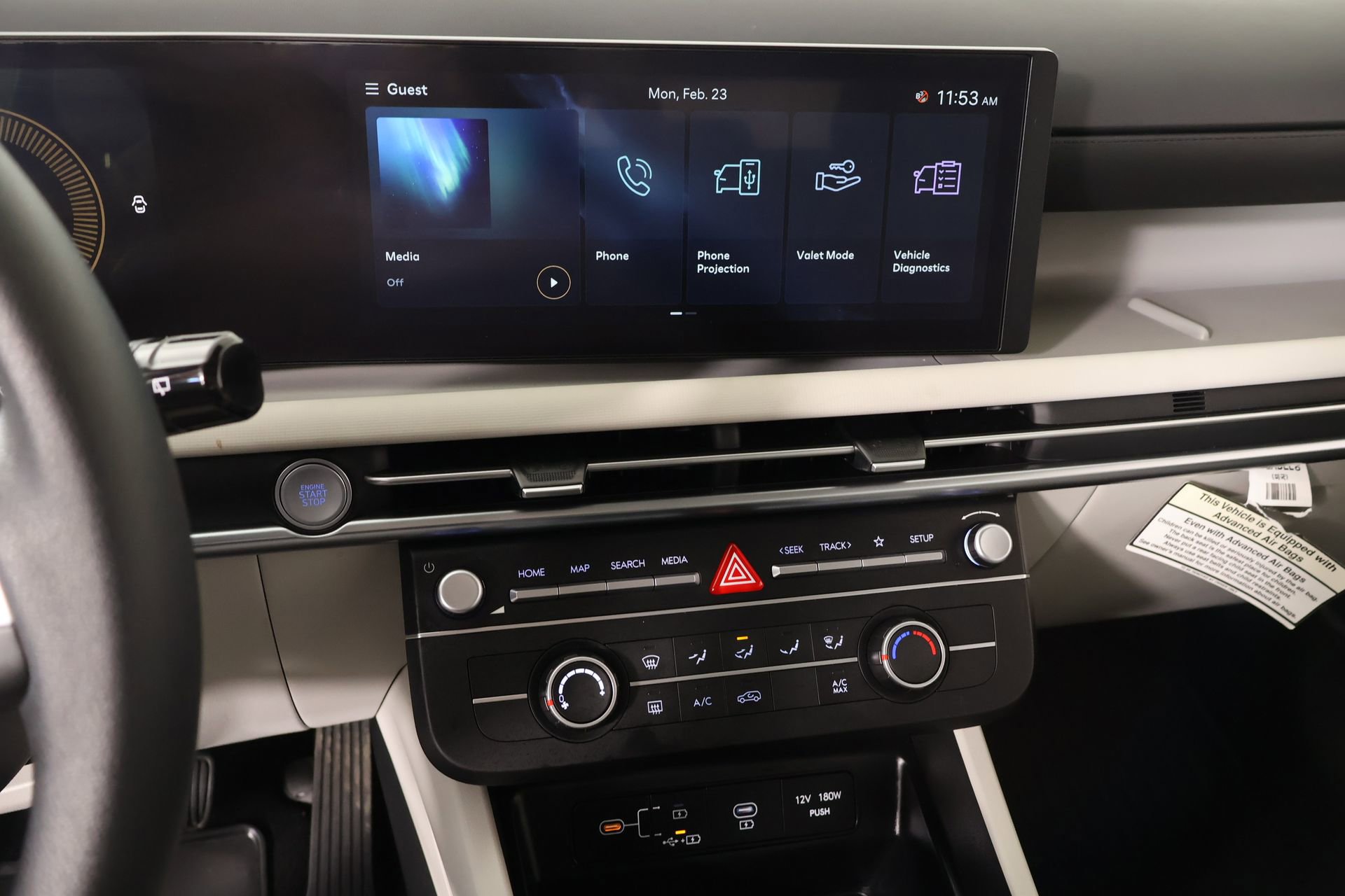 Certified 2025 Hyundai Tucson SE image 5