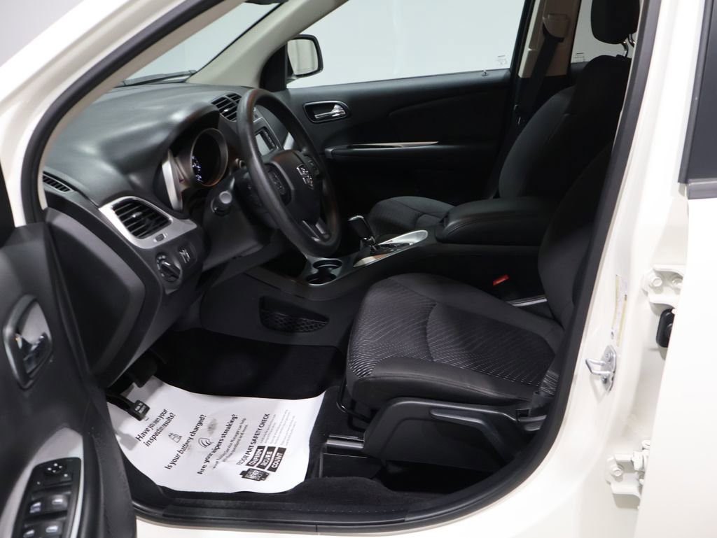 Used 2018 Dodge Journey SE w/ Blacktop Package image 12