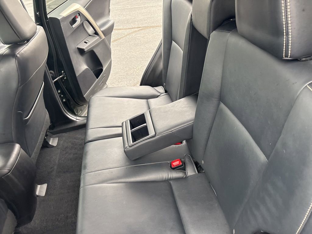 Used 2013 Toyota RAV4 Limited image 41