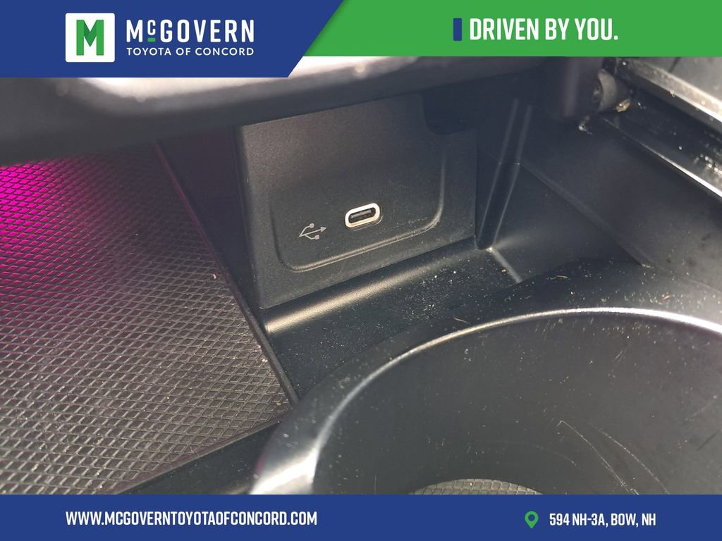 Used 2023 Mercedes-Benz C 300 4MATIC Sedan image 24