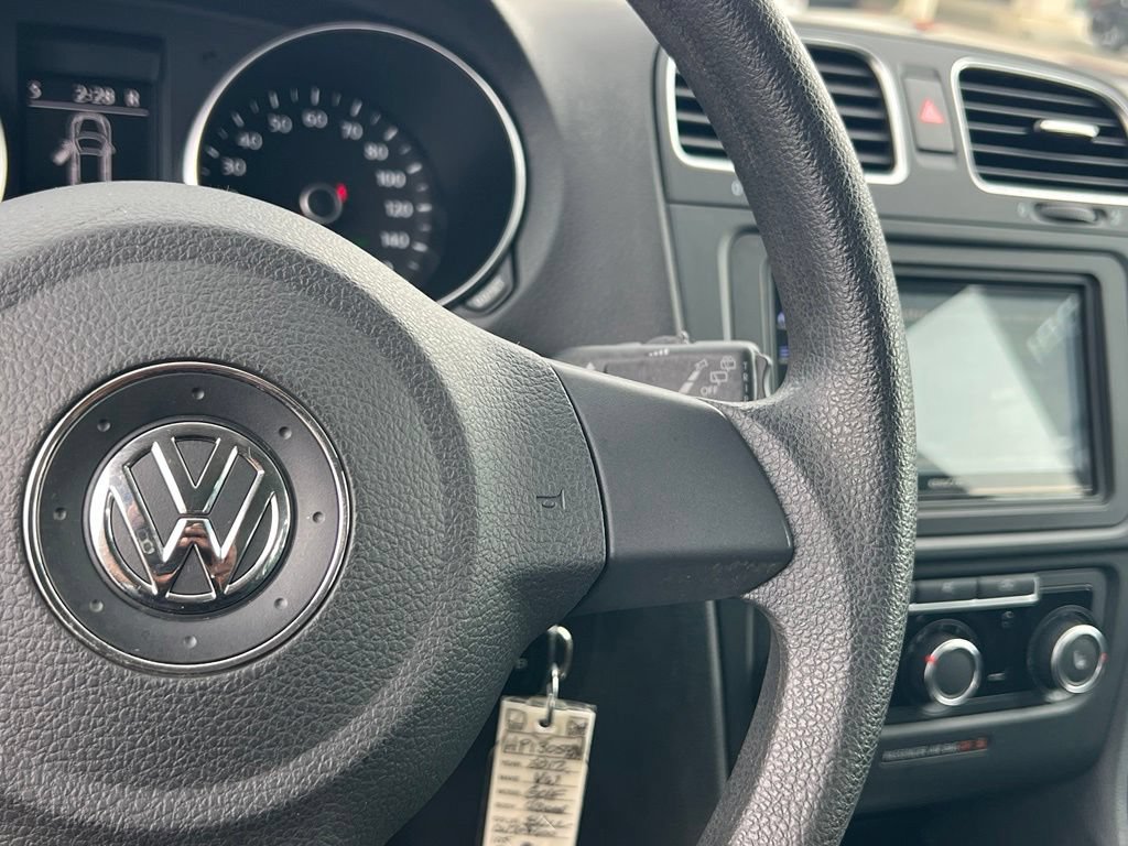 Used 2012 Volkswagen Golf 4-Door FWD image 20